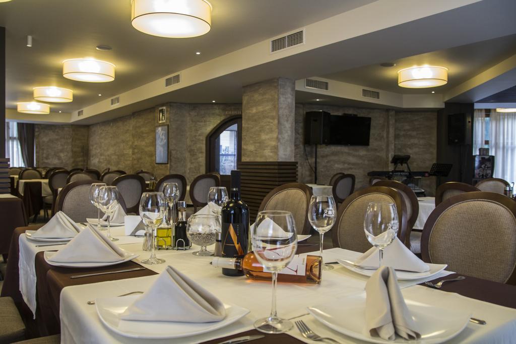 Family Hotel Delta Ognyanovo Kültér fotó